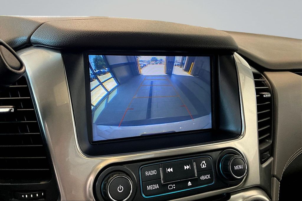 Thumbnail: 2019 Chevrolet Tahoe - 26