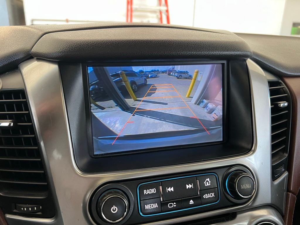 Thumbnail: 2015 Chevrolet Tahoe - 38