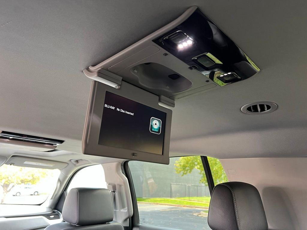 Thumbnail: 2020 Chevrolet Suburban - 38