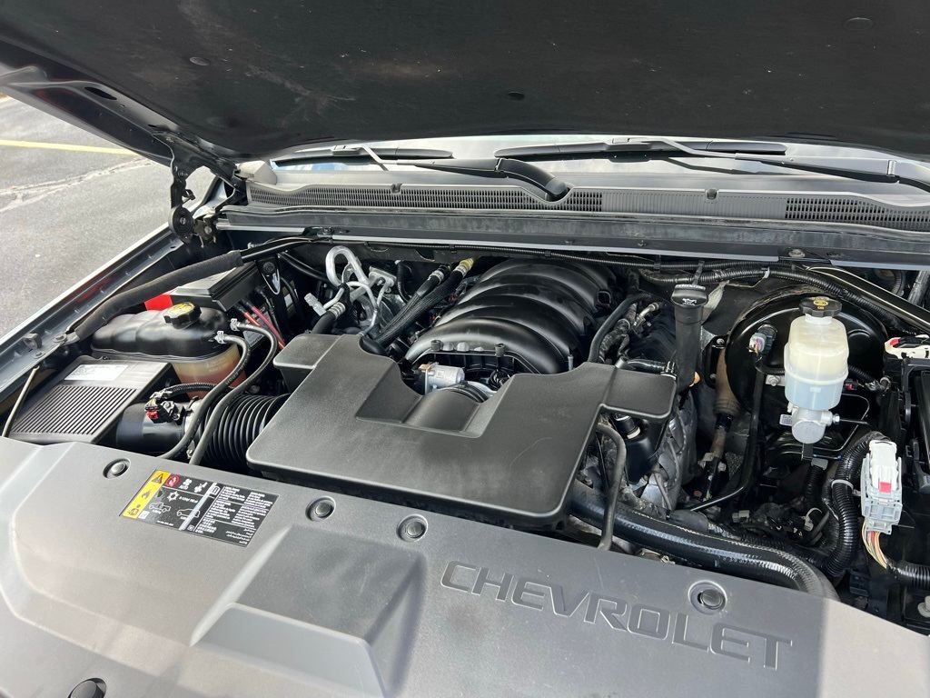 Thumbnail: 2020 Chevrolet Suburban - 9