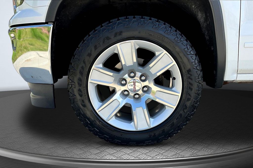 Thumbnail: 2017 GMC Sierra 1500 - 6