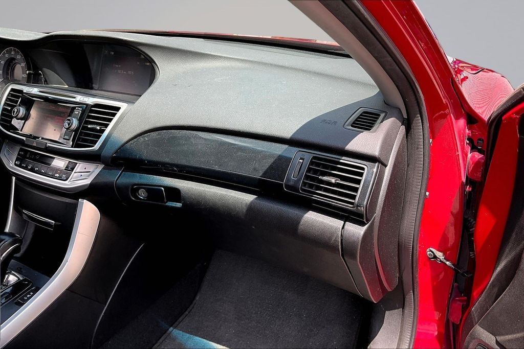 Thumbnail: 2013 Honda Accord - 13