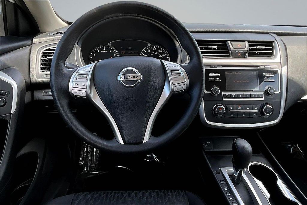 Thumbnail: 2018 Nissan Altima - 2