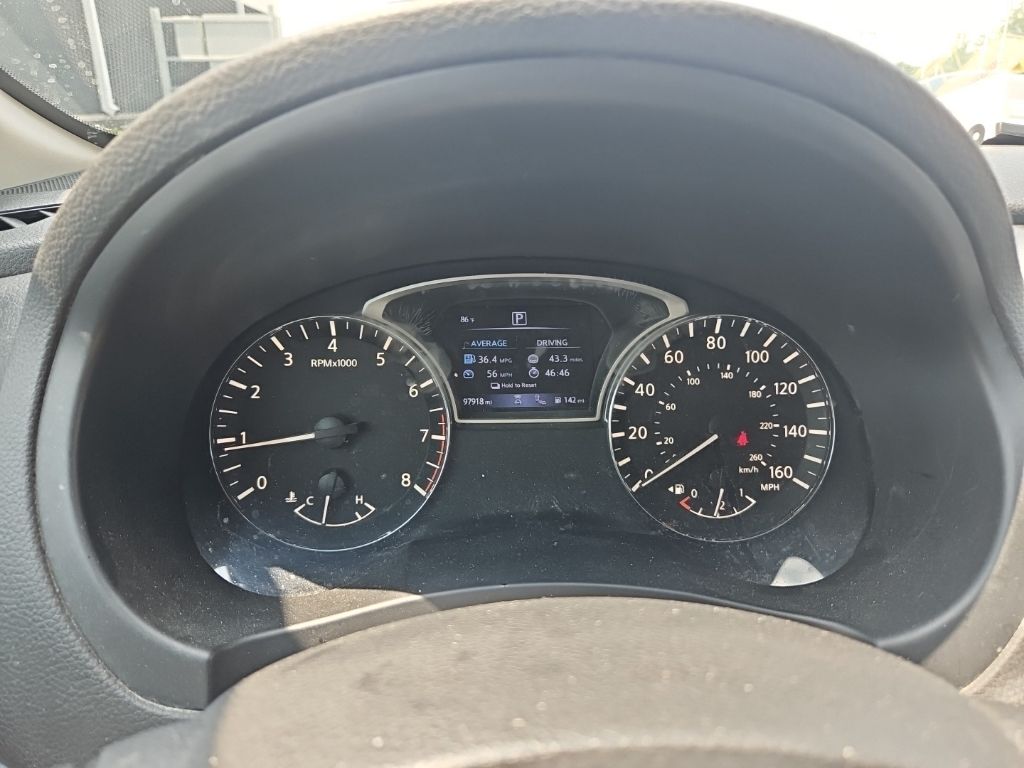 Thumbnail: 2018 Nissan Altima - 9