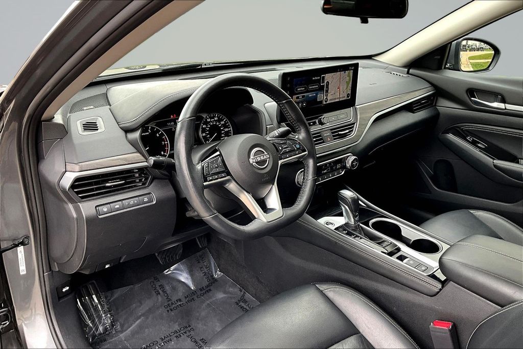 Thumbnail: 2023 Nissan Altima - 13
