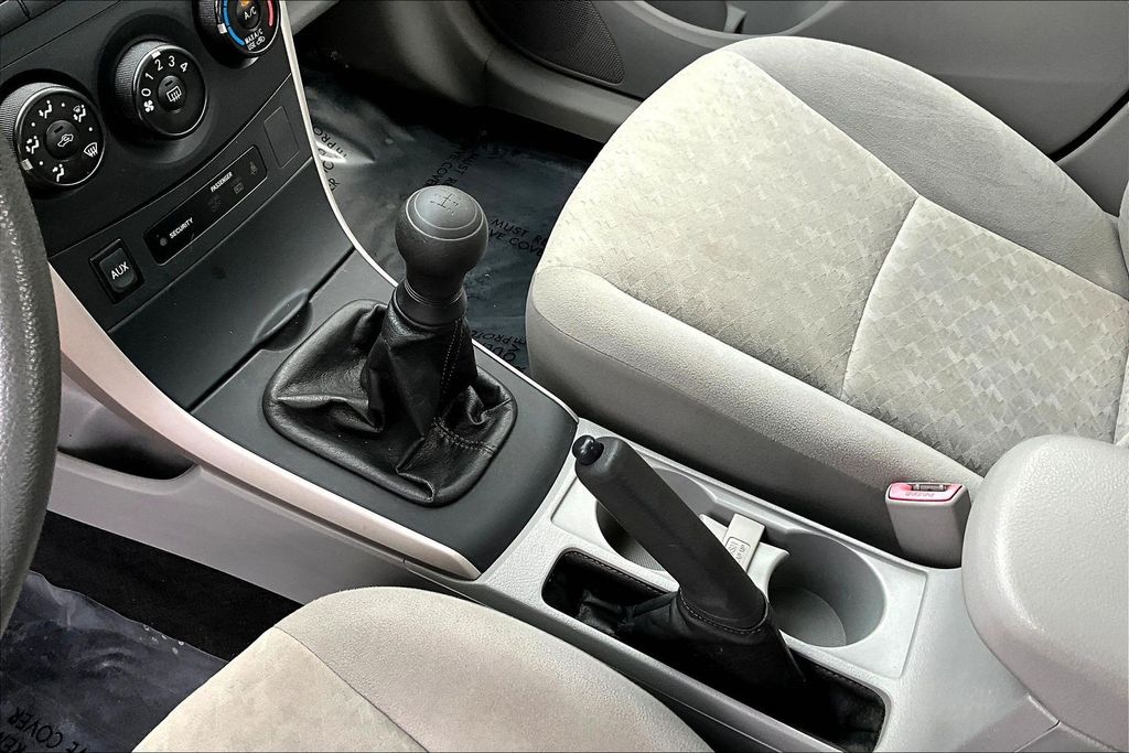 Thumbnail: 2009 Toyota Corolla - 15