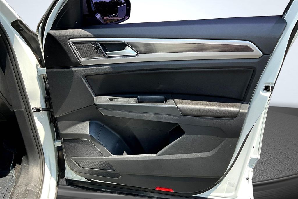 Thumbnail: 2019 Volkswagen Atlas - 26