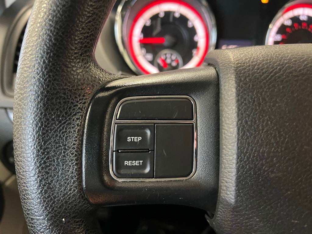 Thumbnail: 2018 Dodge Grand Caravan - 27