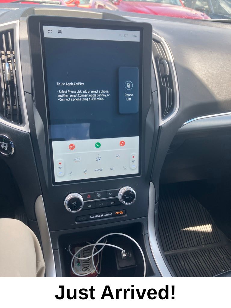 Thumbnail: 2022 Ford Edge - 6