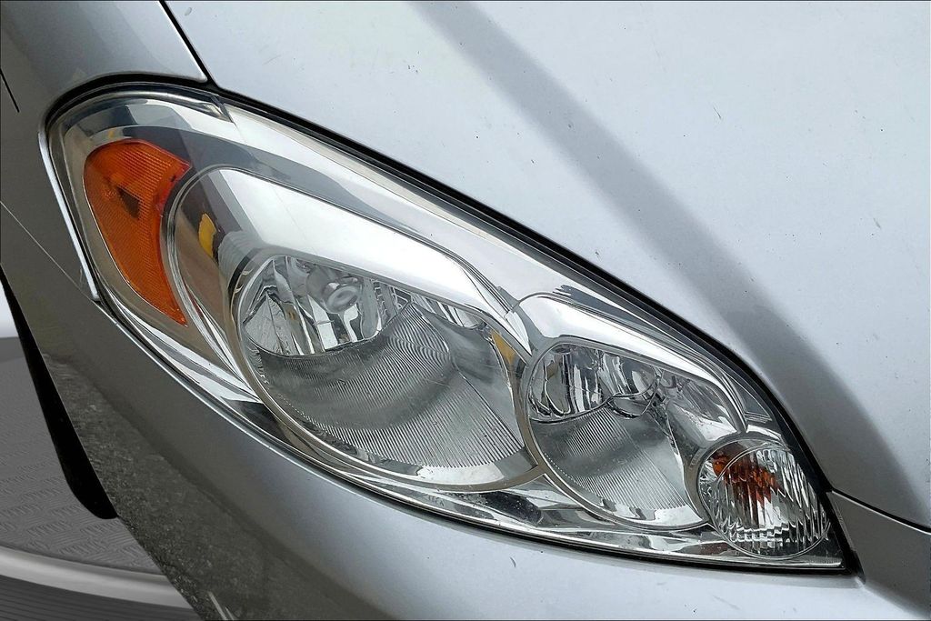 Thumbnail: 2014 Chevrolet Impala - 30