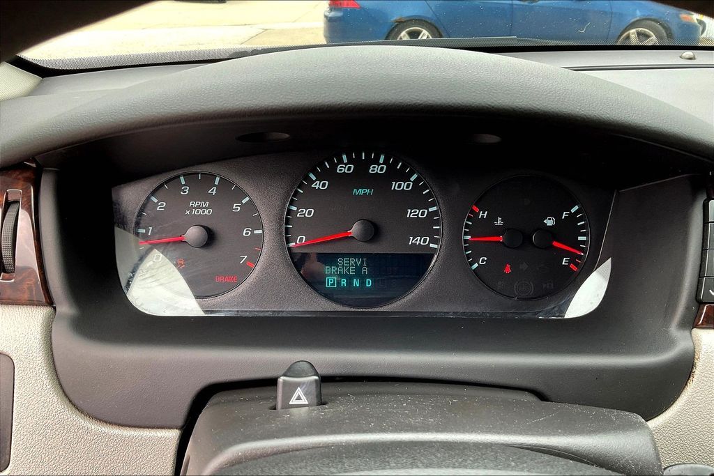 Thumbnail: 2014 Chevrolet Impala - 16