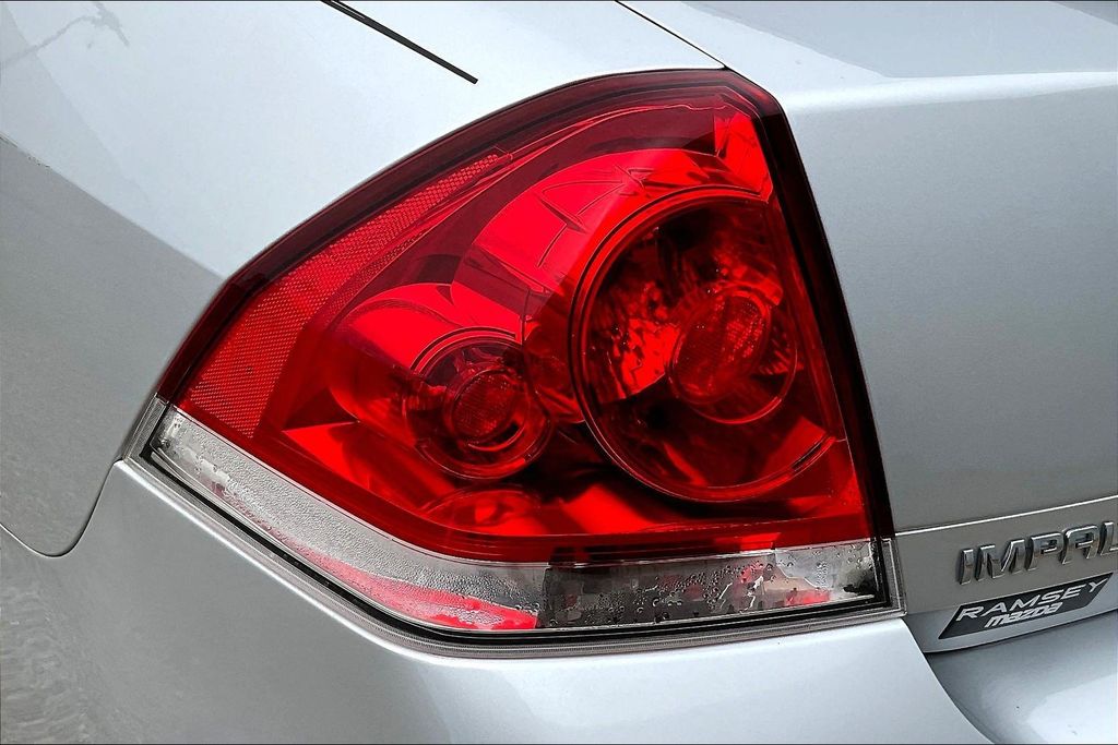 Thumbnail: 2014 Chevrolet Impala - 31