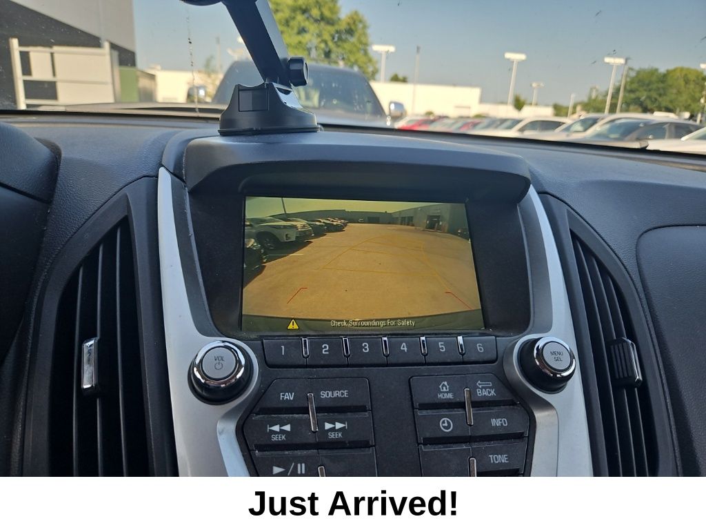 Thumbnail: 2017 Chevrolet Equinox - 10