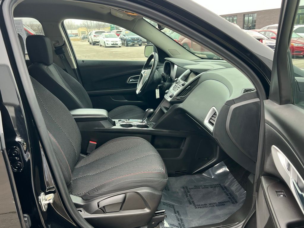 Thumbnail: 2016 Chevrolet Equinox - 25