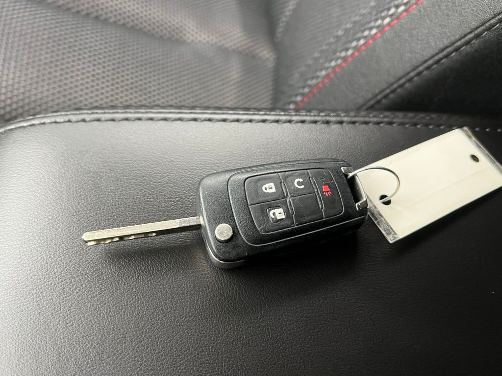 Thumbnail: 2016 Chevrolet Equinox - 14