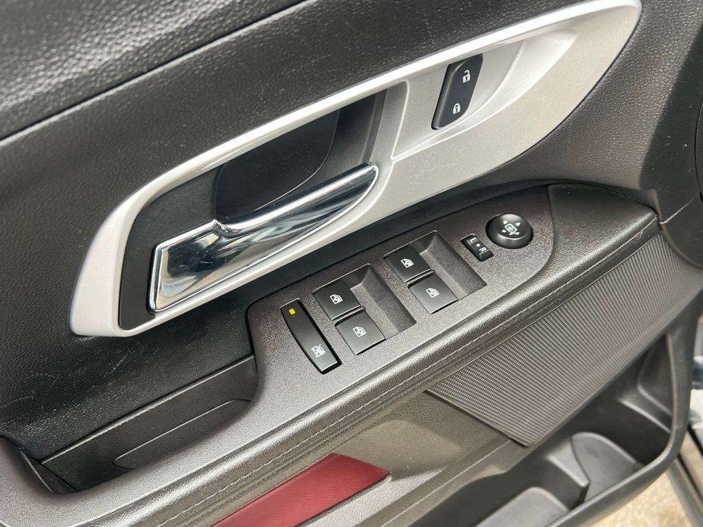 Thumbnail: 2016 Chevrolet Equinox - 22