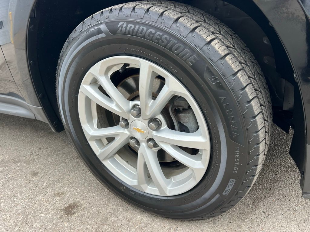 Thumbnail: 2016 Chevrolet Equinox - 21