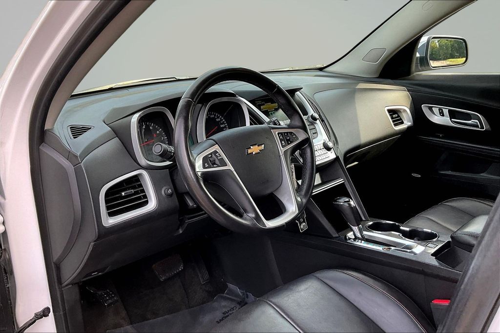 Thumbnail: 2016 Chevrolet Equinox - 9