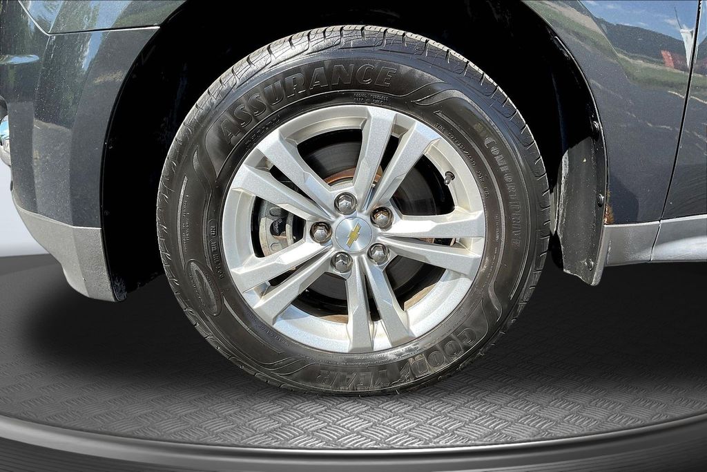 Thumbnail: 2013 Chevrolet Equinox - 6