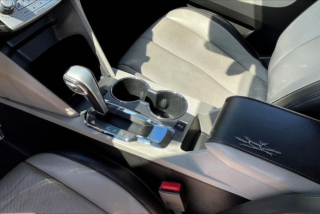 Thumbnail: 2013 Chevrolet Equinox - 13