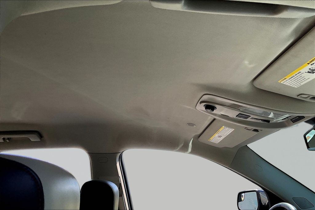 Thumbnail: 2013 Chevrolet Equinox - 18
