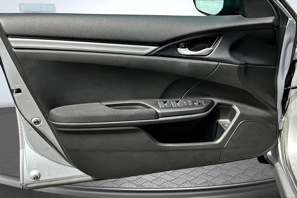 Thumbnail: 2020 Honda Civic - 24