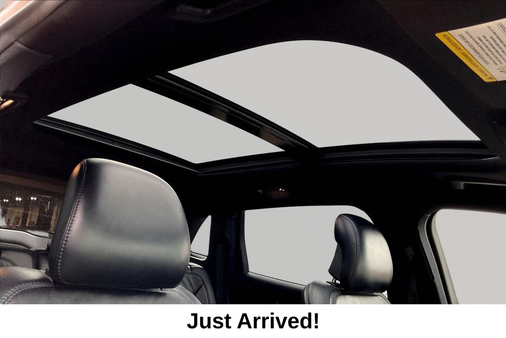 Thumbnail: 2016 Lincoln MKX - 21