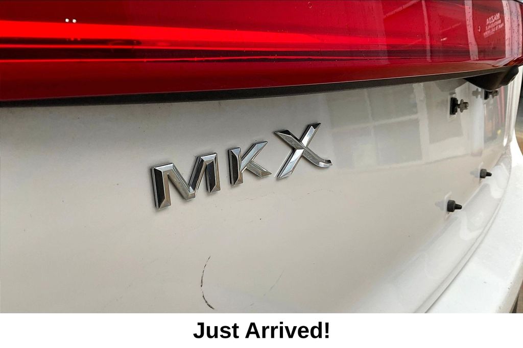 Thumbnail: 2016 Lincoln MKX - 6