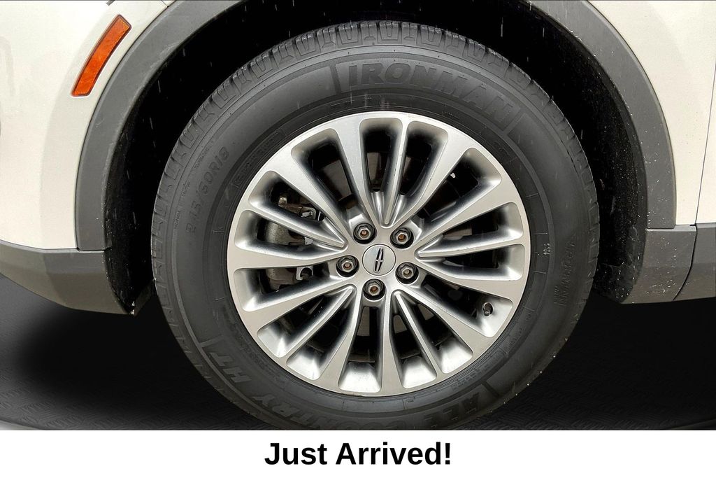 Thumbnail: 2016 Lincoln MKX - 7