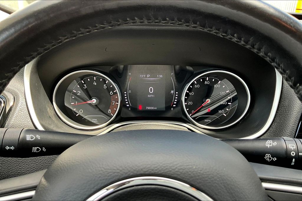Thumbnail: 2020 Jeep Compass - 17
