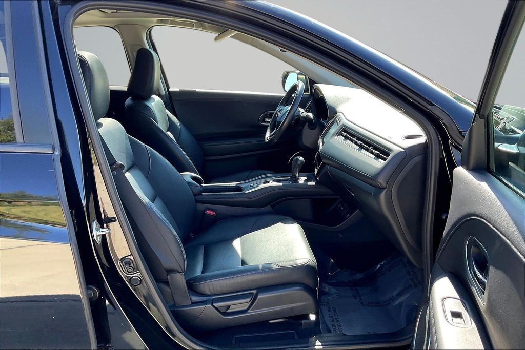 Thumbnail: 2018 Honda HR-V - 10
