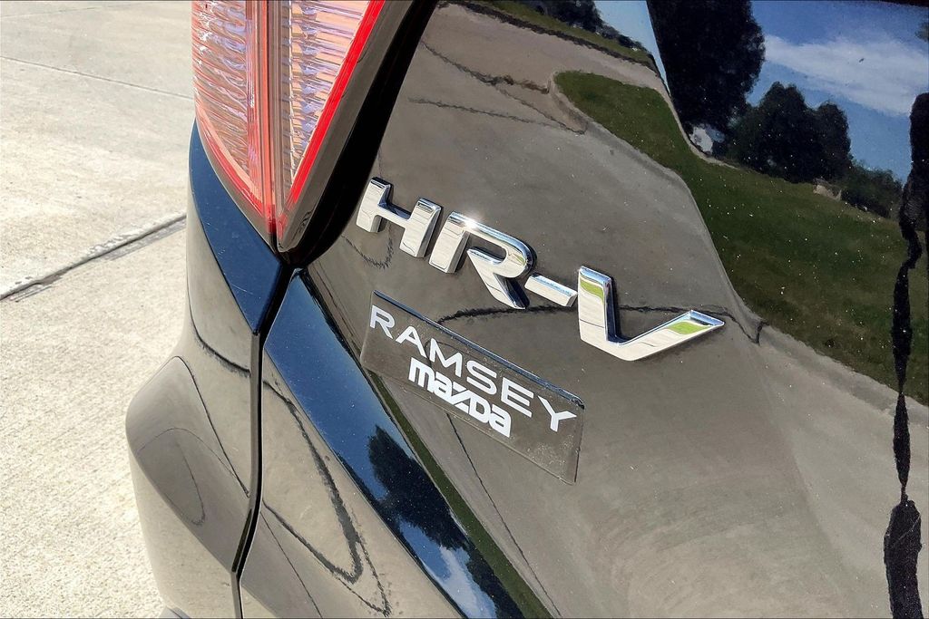 Thumbnail: 2018 Honda HR-V - 34