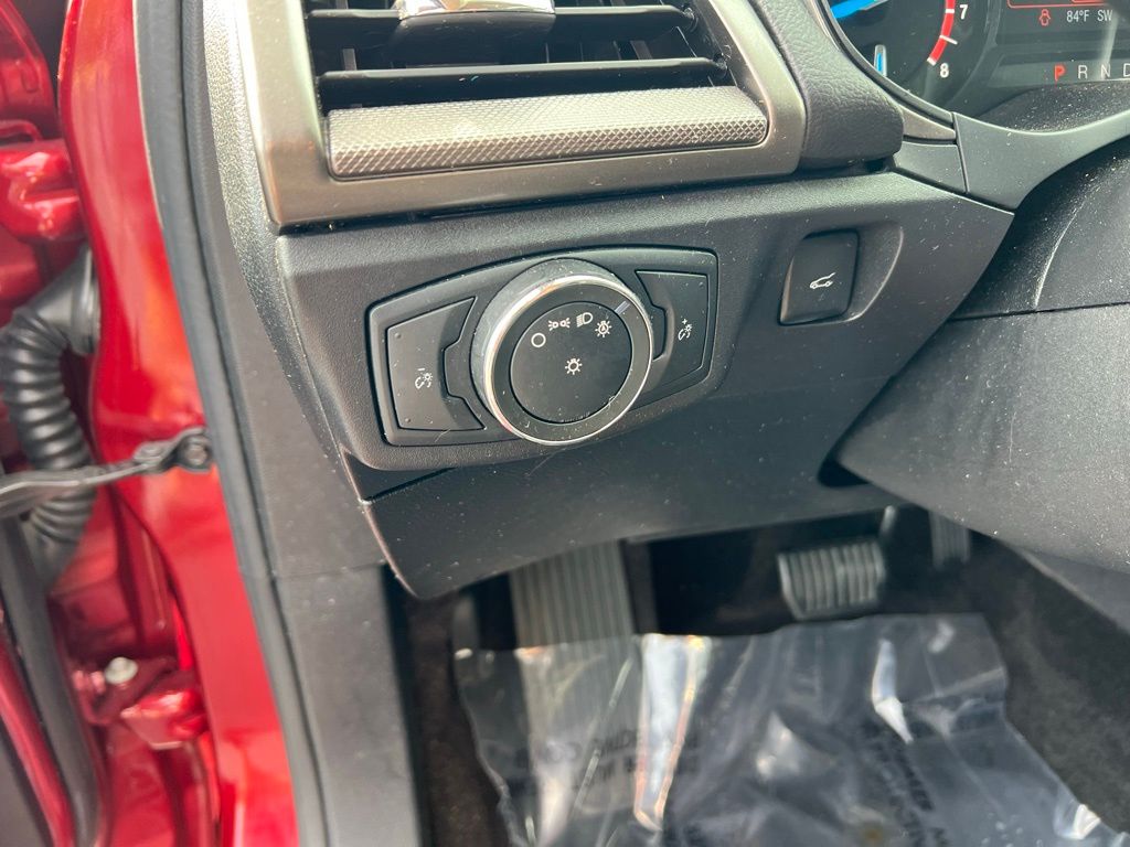 Thumbnail: 2017 Ford Fusion - 22