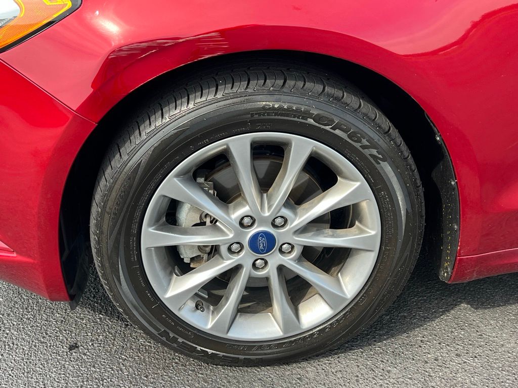 Thumbnail: 2017 Ford Fusion - 7