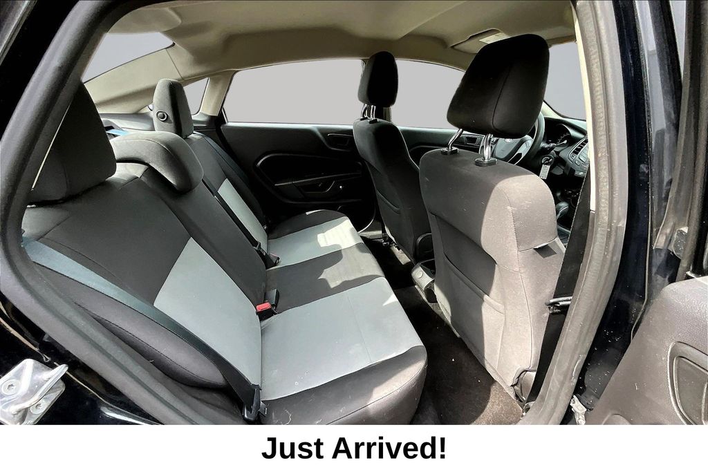 Thumbnail: 2016 Ford Fiesta - 29