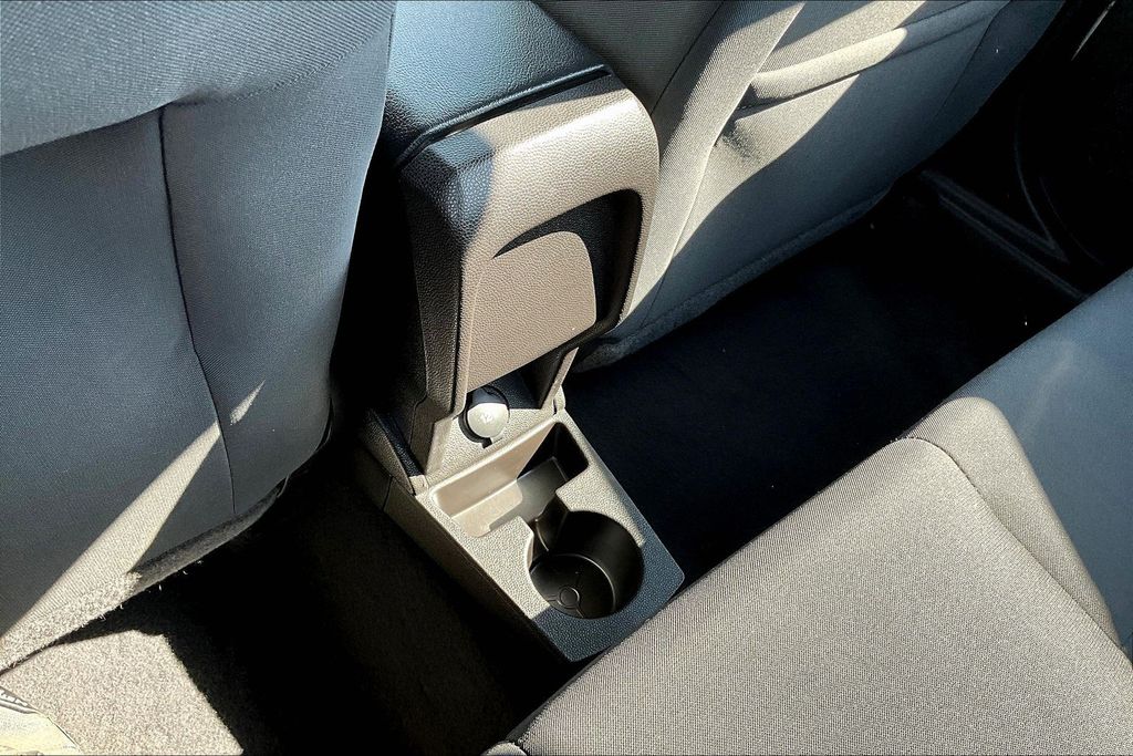 Thumbnail: 2018 Ford Fiesta - 30