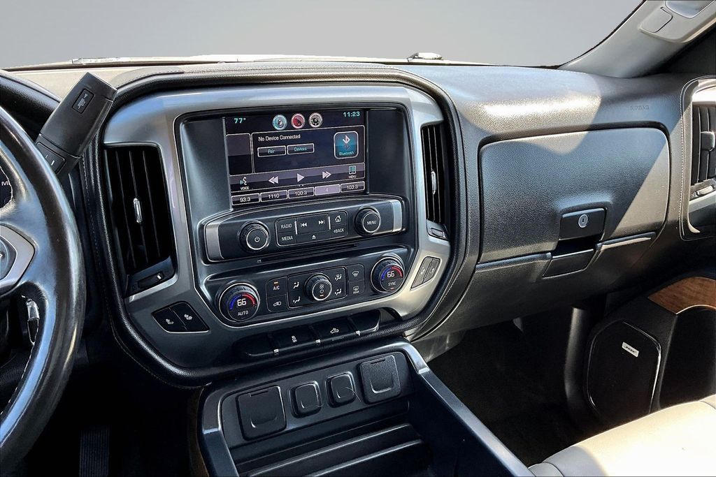Thumbnail: 2015 Chevrolet Silverado 1500 - 15