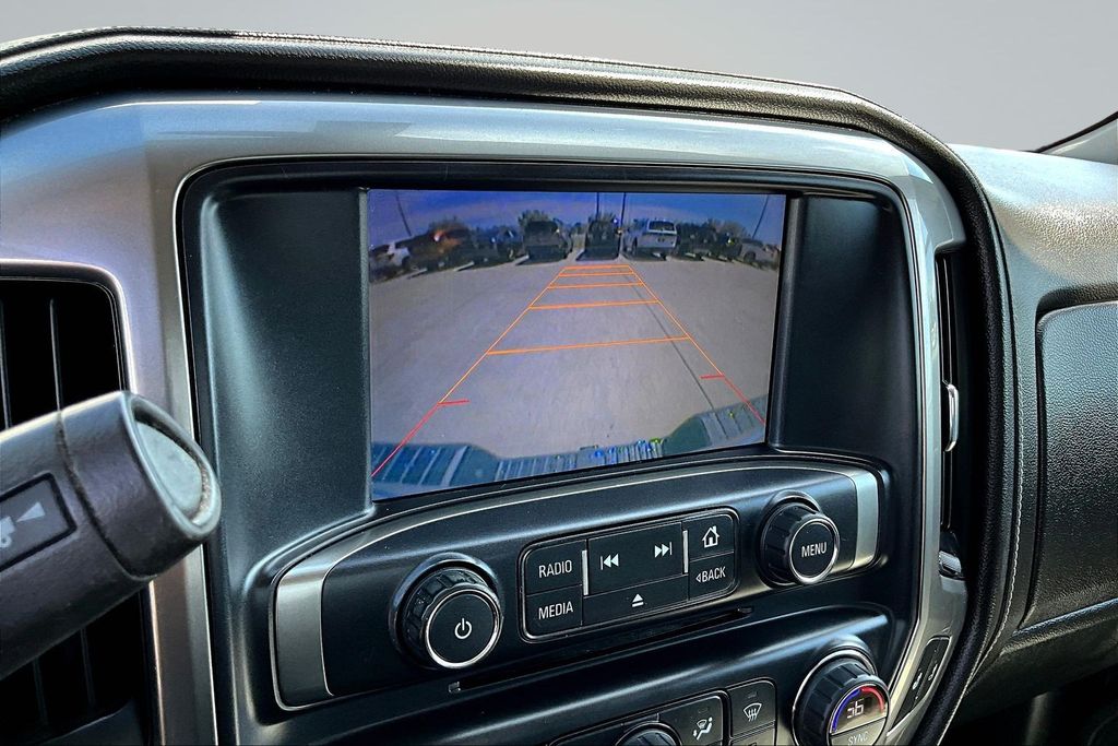 Thumbnail: 2015 Chevrolet Silverado 1500 - 28