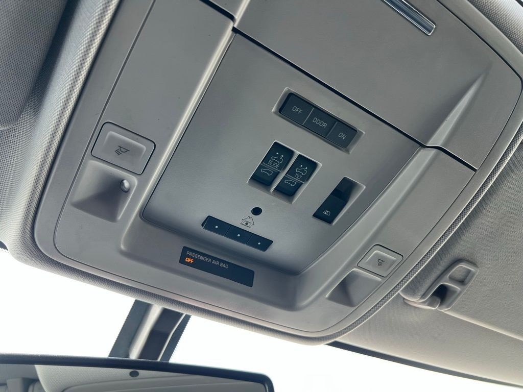 Thumbnail: 2016 Chevrolet Silverado 1500 - 39