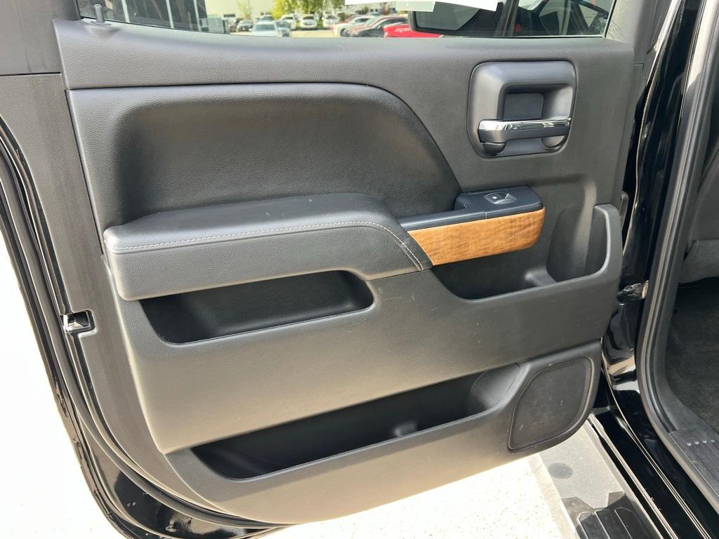 Thumbnail: 2016 Chevrolet Silverado 1500 - 25