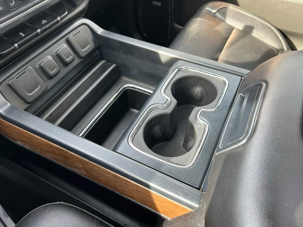 Thumbnail: 2016 Chevrolet Silverado 1500 - 36