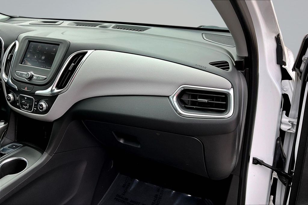 Thumbnail: 2021 Chevrolet Equinox - 20