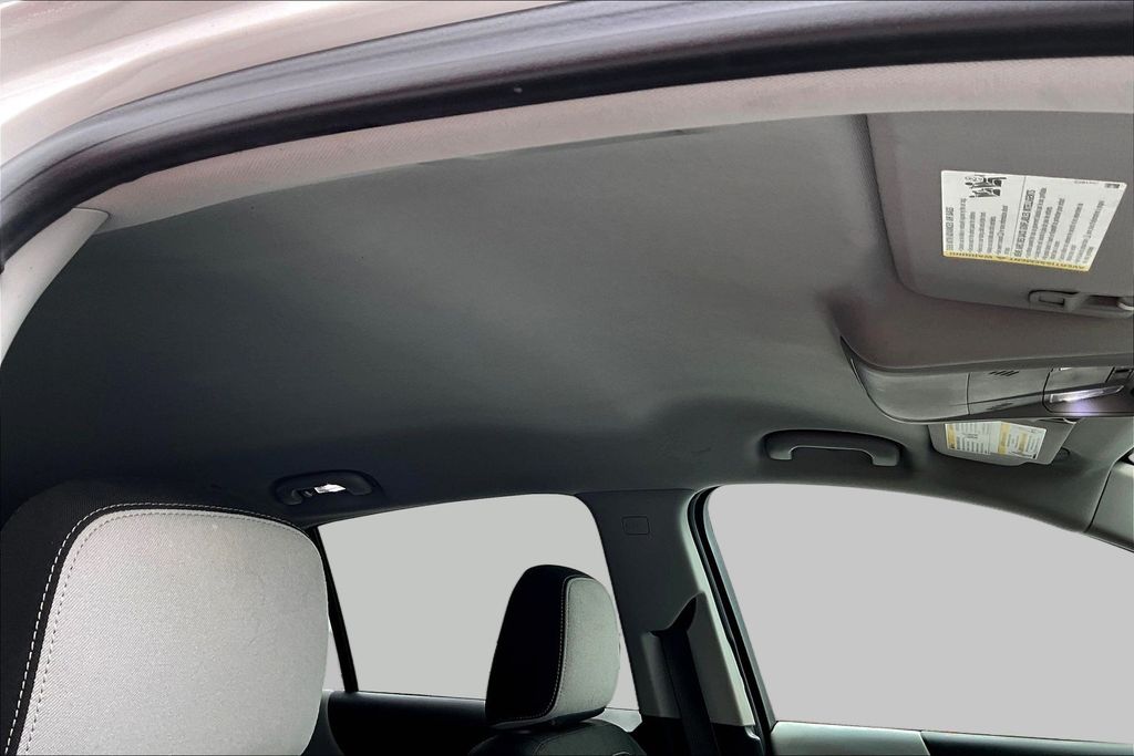 Thumbnail: 2021 Chevrolet Equinox - 21