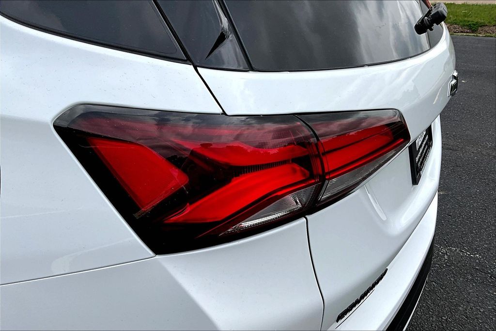 Thumbnail: 2024 Chevrolet Equinox - 34