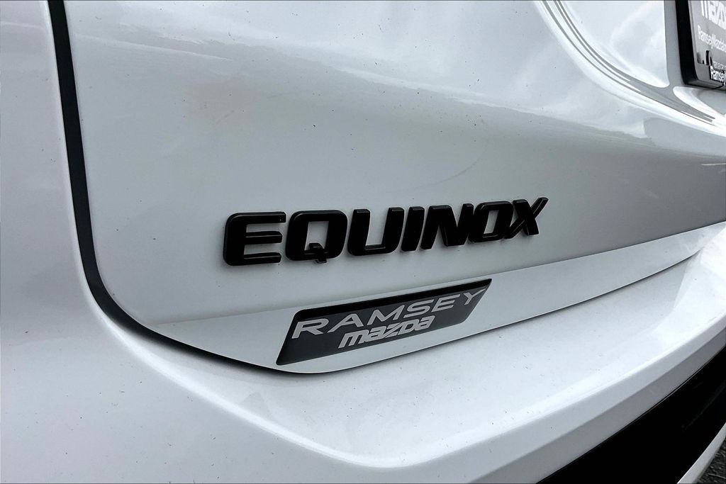 Thumbnail: 2024 Chevrolet Equinox - 6