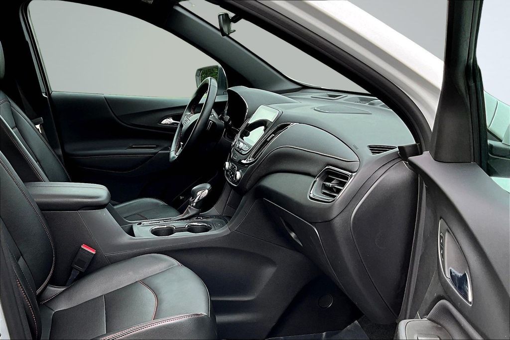 Thumbnail: 2024 Chevrolet Equinox - 10