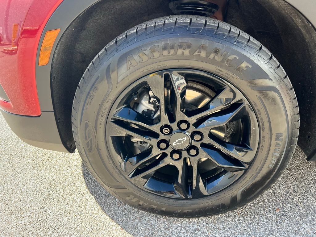 Thumbnail: 2021 Chevrolet Blazer - 24