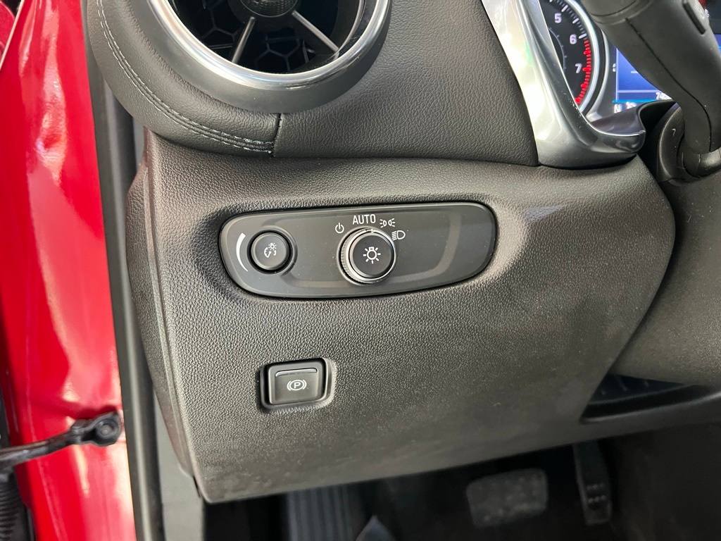 Thumbnail: 2021 Chevrolet Blazer - 27