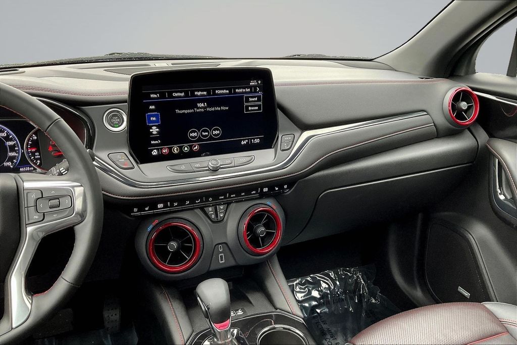 Thumbnail: 2023 Chevrolet Blazer - 9