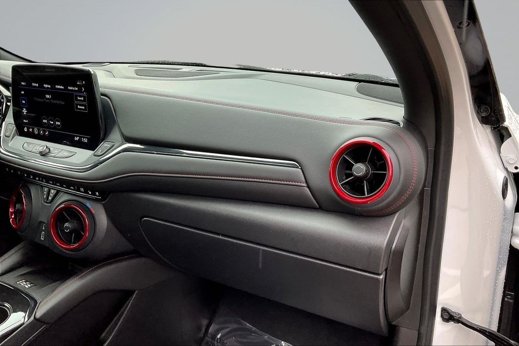 Thumbnail: 2023 Chevrolet Blazer - 21